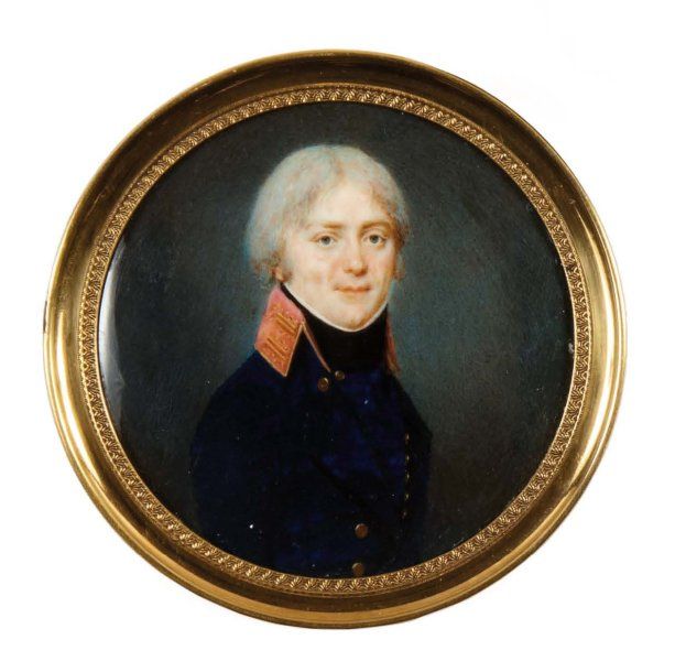 O_SOYER - Portrait d'homme en redingote bleue a haut col rebrode d'or.jpg