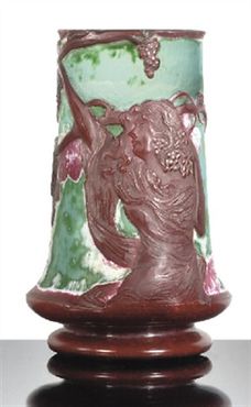 désiré-christian-grape-harvest-vase.jpg