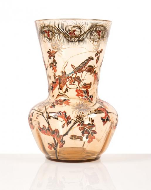 O_GALLE - Vase_aux_chrysanthèmes_et_mante_religieuse.jpg
