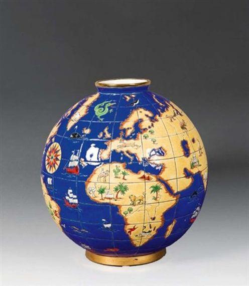 Maurice-Paul CHEVALLIER       :   Vase "Mappemonde"