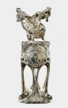 Félix VOULOT  "Pendule en bronze"